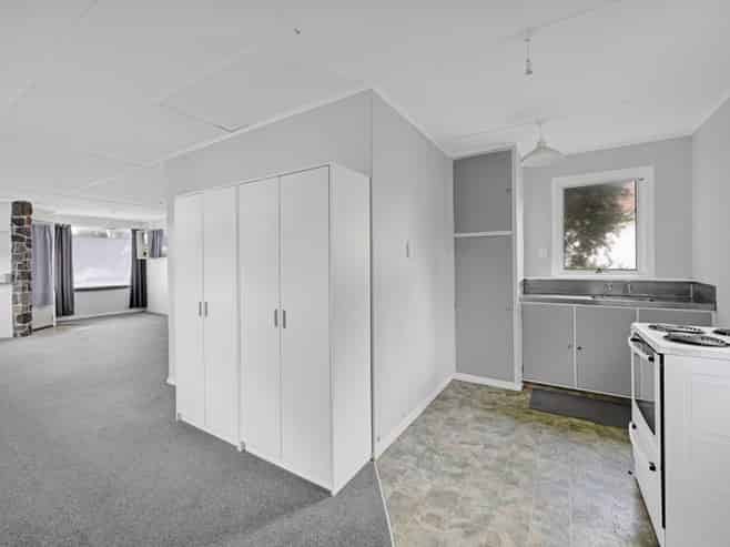 49a Tauhuri Street, Manaia
