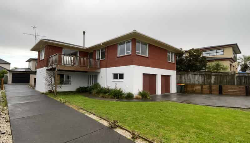 38 Sea Spray Drive, Bucklands Beach