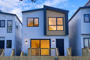 74B Waitangi Road, Onehunga