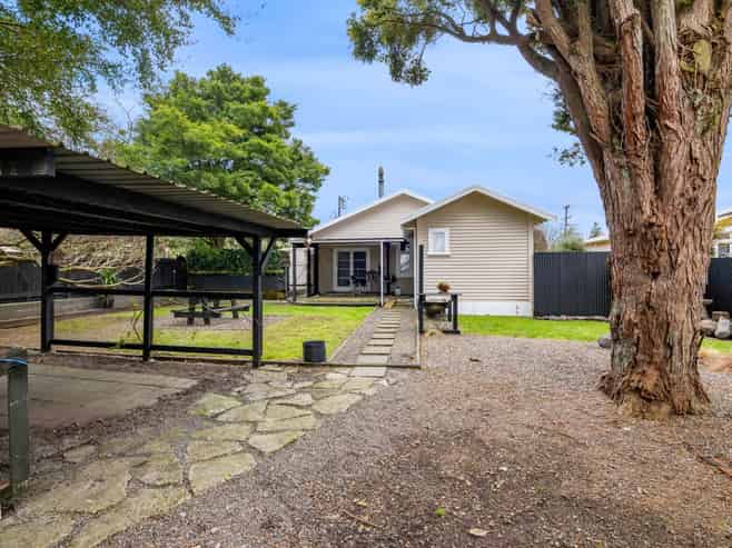 Taranaki - Address withheld