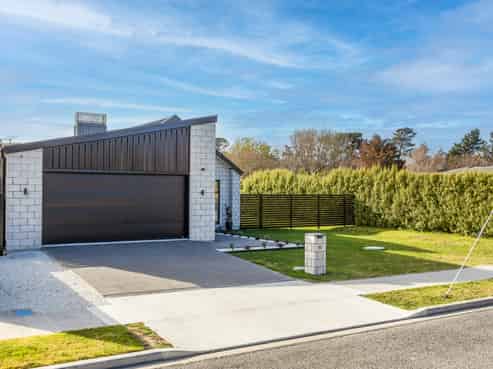 71 Courage Road, Amberley