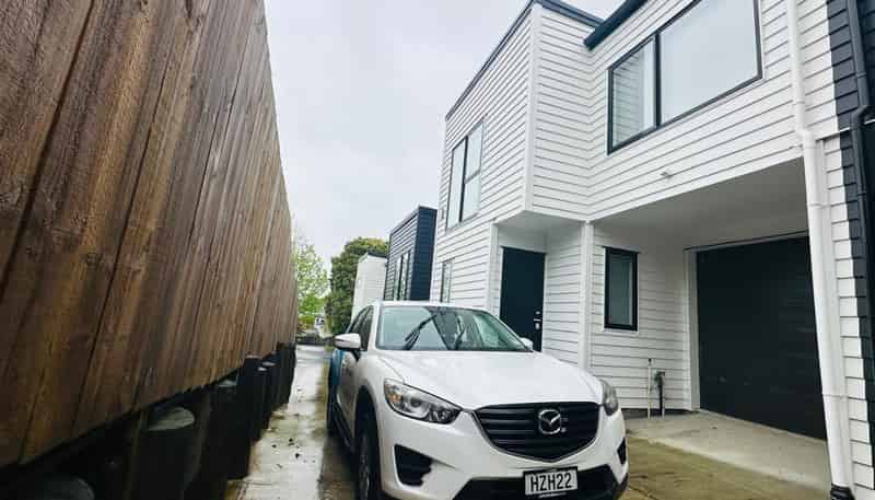 C/8 Hobart Crescent, Wattle Downs