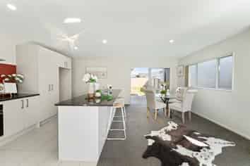 56 Kauri Drive, Takanini