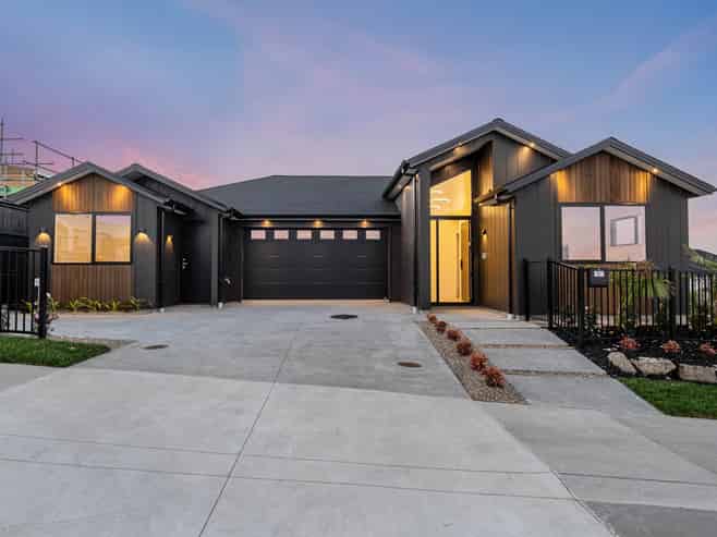 80 Parish Drive, Milldale