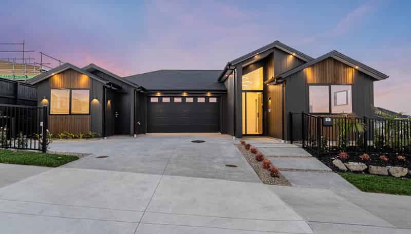 80 Parish Drive, Milldale