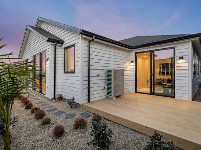 80 Parish Drive, Milldale