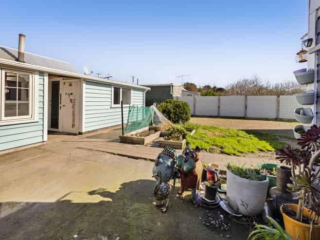 12 Norfolk Street, Patea