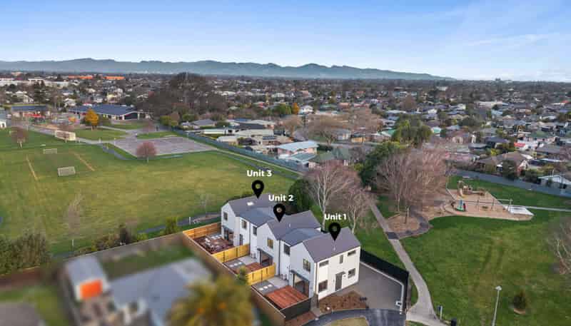 2/15 Tralee Place, Bishopdale