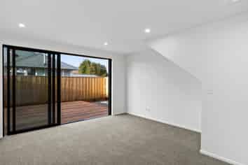 2/15 Tralee Place, Bishopdale