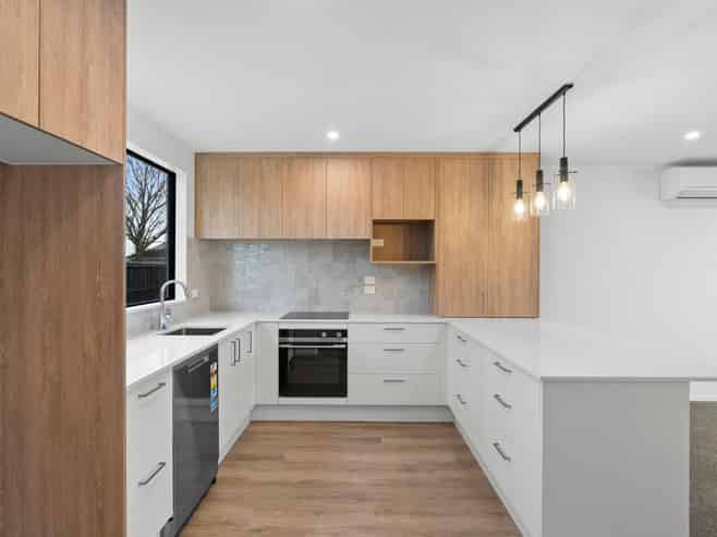 2/15 Tralee Place, Bishopdale