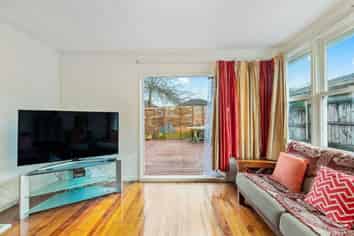 1416 Dominion Road, Mount Albert