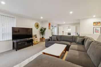 110 Lisle Farm Drive, Pukekohe