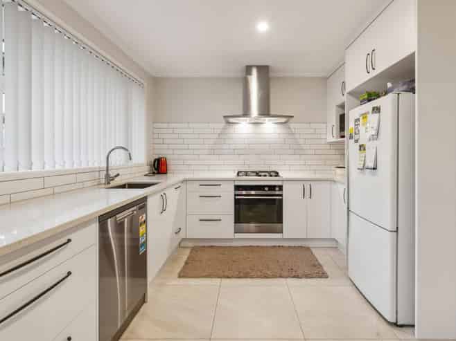 110 Lisle Farm Drive, Pukekohe