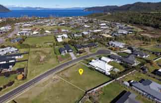 6 Pukatea Lane, Kinloch