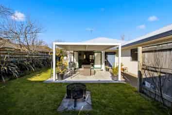 57 Balmoral Drive, Hilltop