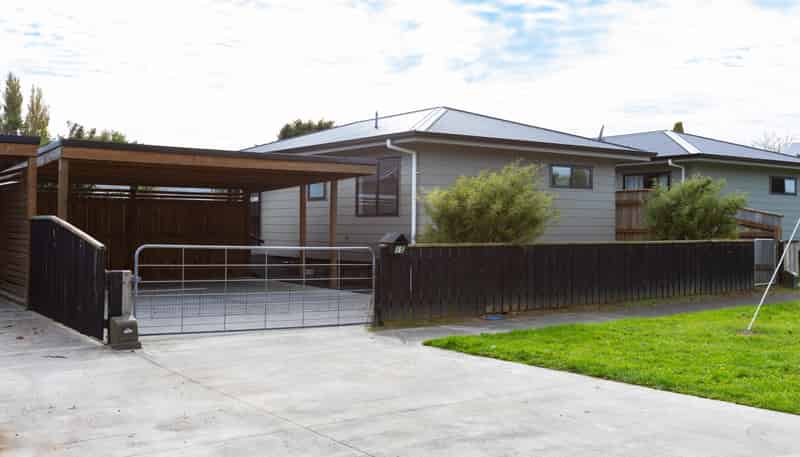 15 Hall Street, Woodville