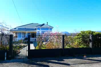 123 Queen Street, Westport