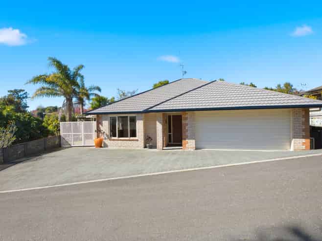 18 Bateleur Close, Welcome Bay