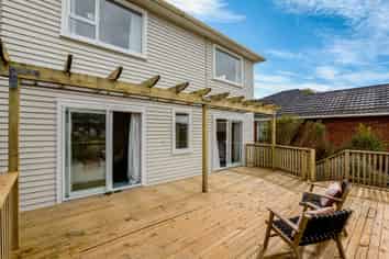 75 Moorefield Road, Johnsonville