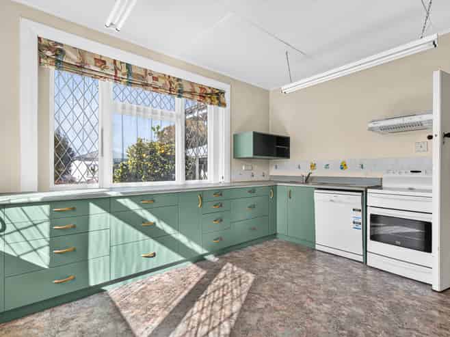 20 Hessey Street, Masterton