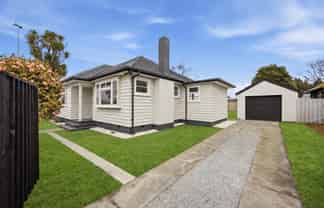 193 Main North Road, Redwood