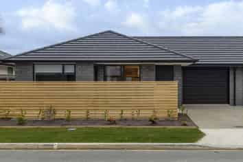 5 Catherine Lane, LEVIN