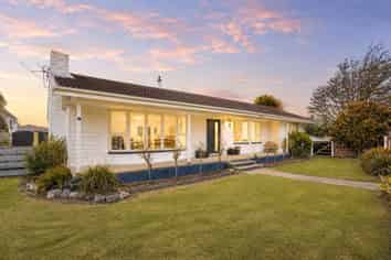 8 Gibbs Drive, Woodend