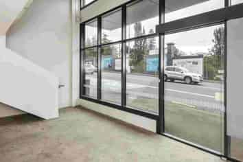 77sqm Loft Style Retail&Office on Khyber Pass