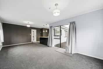 8A Pukeko Street , Paraparaumu