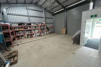 High Profile Small Workshop/Warehouse