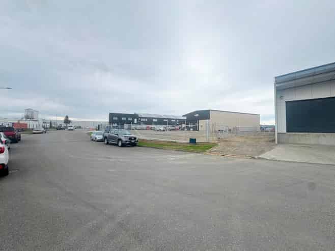 Secure Industrial Yard in Kelvin Grove