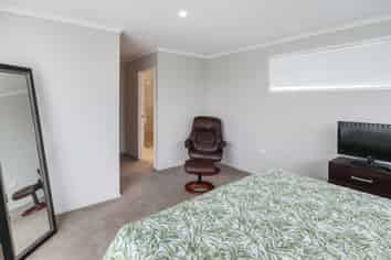 16 Pyne Crescent, Pokeno