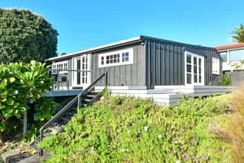 75 Torkar Road, Clarks Beach