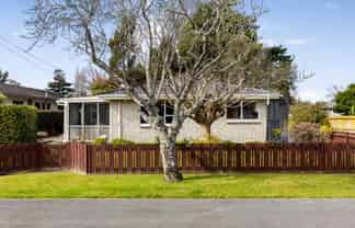 1/35A Pine Avenue, Bader