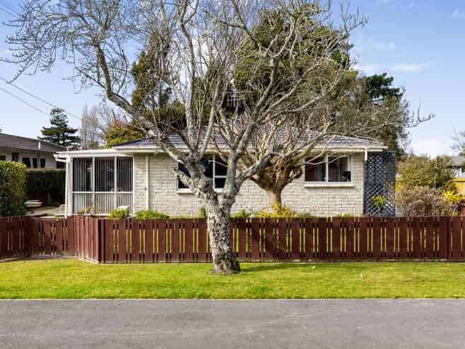 1/35A Pine Avenue, Bader
