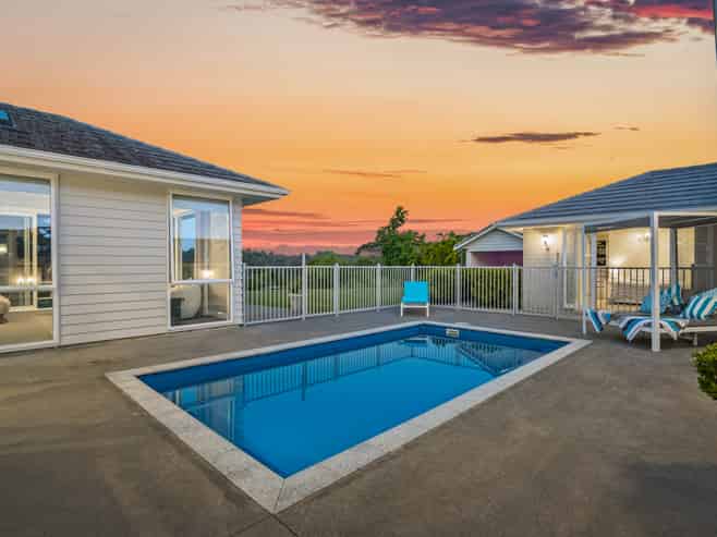 342 Spur Road, Stillwater