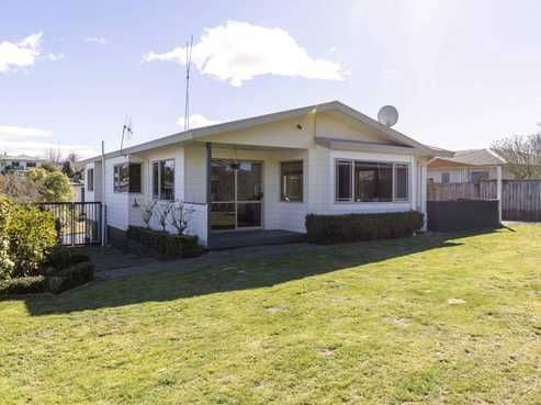 97 Lakewood Drive, Nukuhau