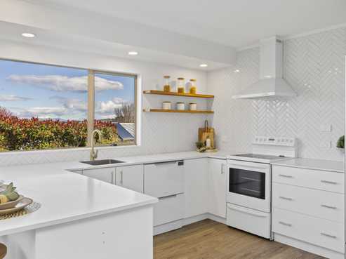 97 Lakewood Drive, Nukuhau