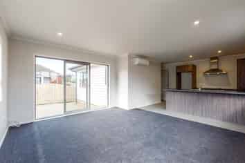 133a Molesworth Street, Taita