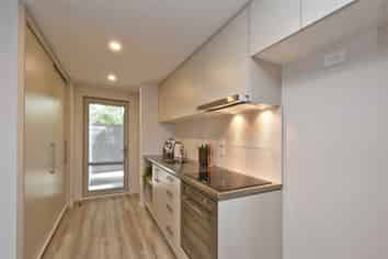 3/153 Hastings Street East, Waltham