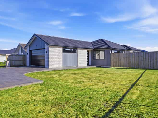 32 Rubicon Place, Yaldhurst