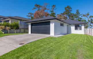 21 Kawariki Road, Helensville