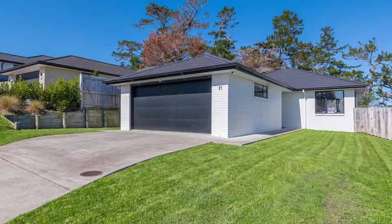 21 Kawariki Road, Helensville