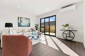 31 Booralee Avenue, Botany Downs