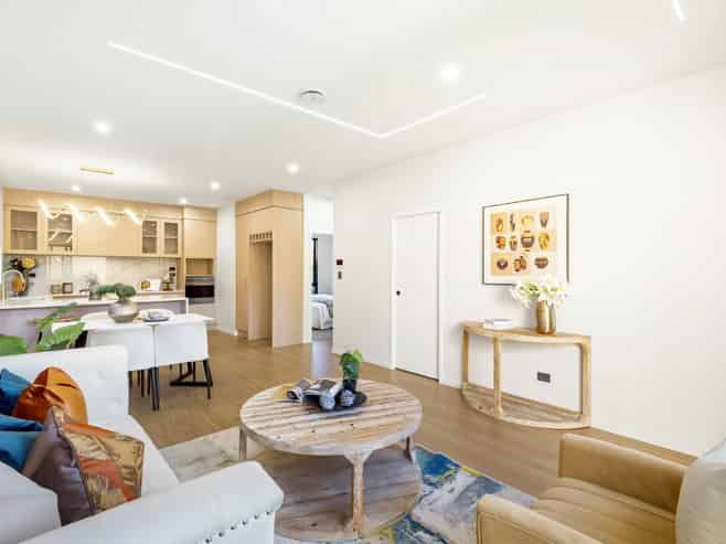 1-4/97 Olsen Avenue, Hillsborough