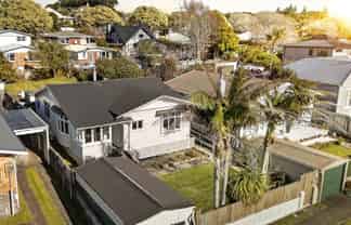 100 Lemon Street, New Plymouth