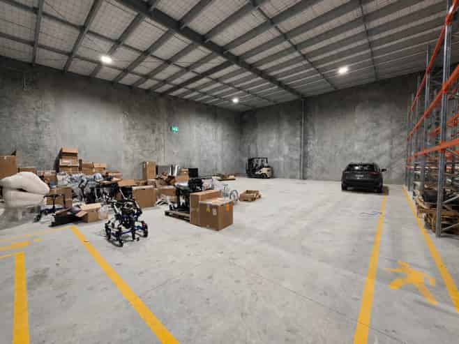 High Spec Industrial – Exceptionally Presented