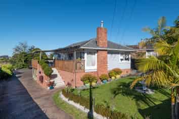 210 Methuen Road, New Windsor