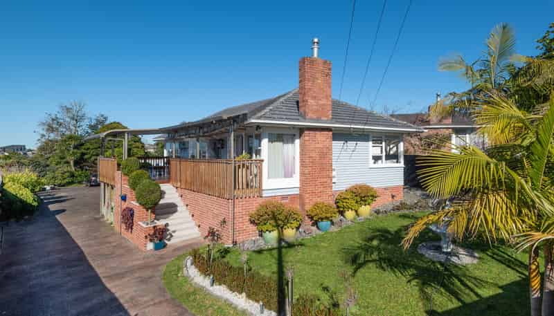 210 Methuen Road, New Windsor