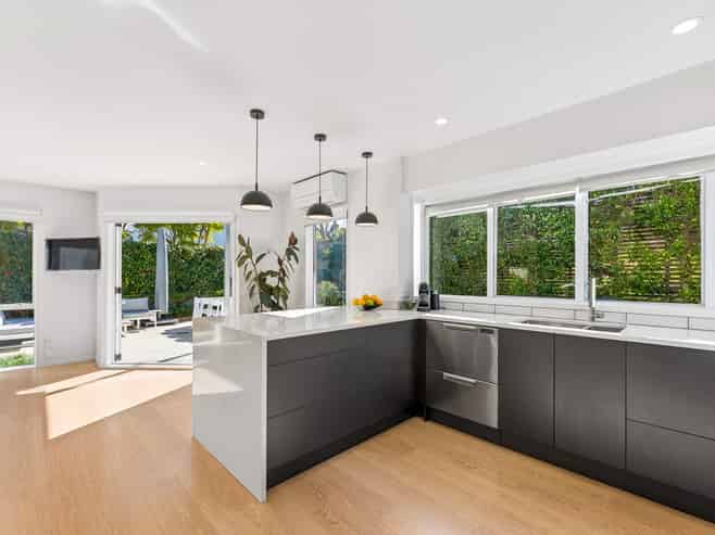 15B Wilding Avenue, Northcote Point